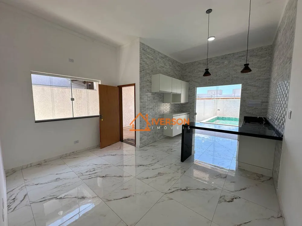 Casa, 2 quartos, 82 m² - Foto 2