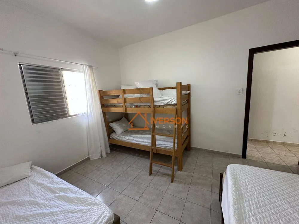 Casa, 3 quartos, 146 m² - Foto 1