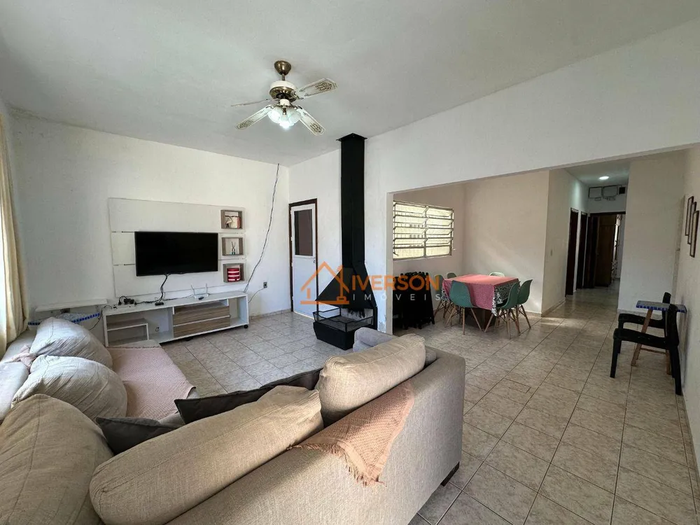 Casa, 3 quartos, 146 m² - Foto 3