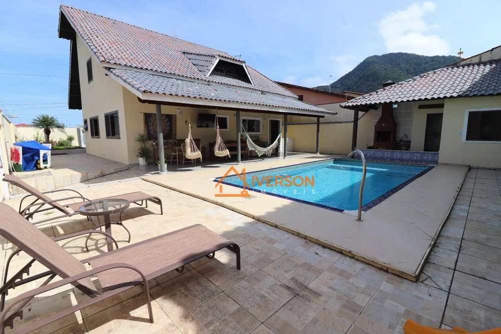 Sobrado, 4 quartos, 204 m² - Foto 1