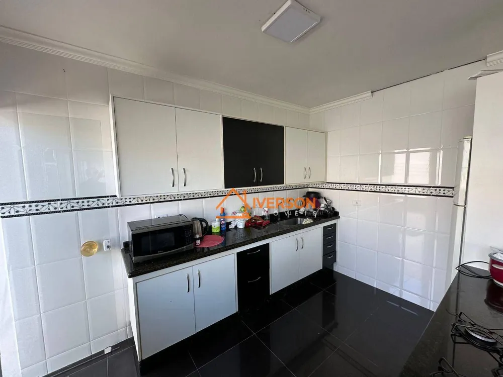 Sobrado, 3 quartos, 229 m² - Foto 1