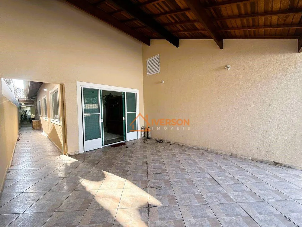 Casa, 3 quartos, 167 m² - Foto 3