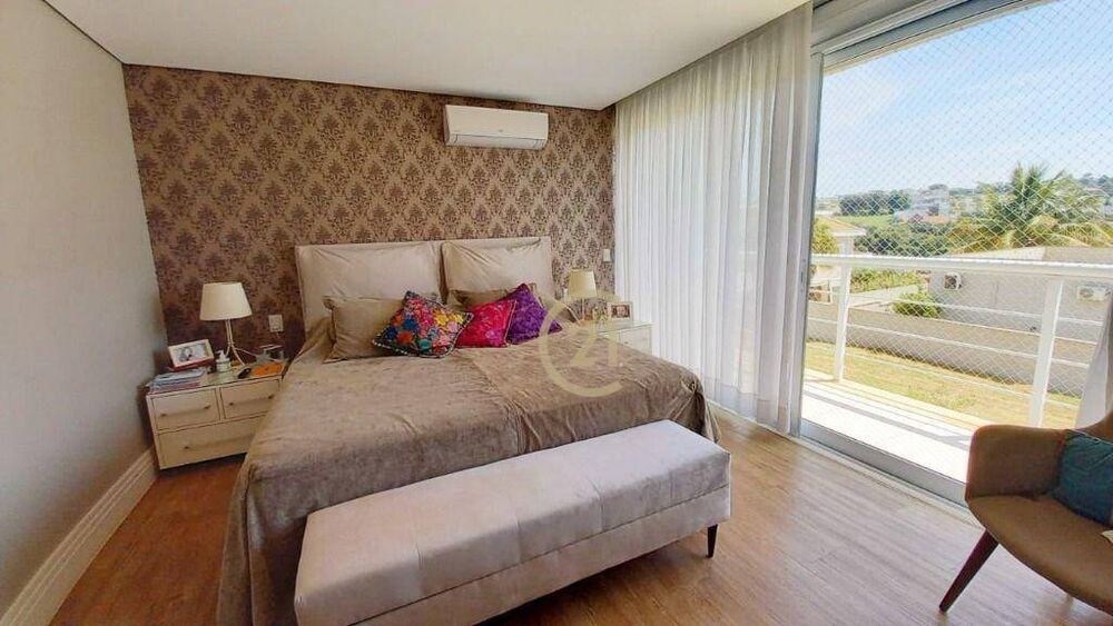 Casa de Condomínio à venda com 3 quartos, 350m² - Foto 4