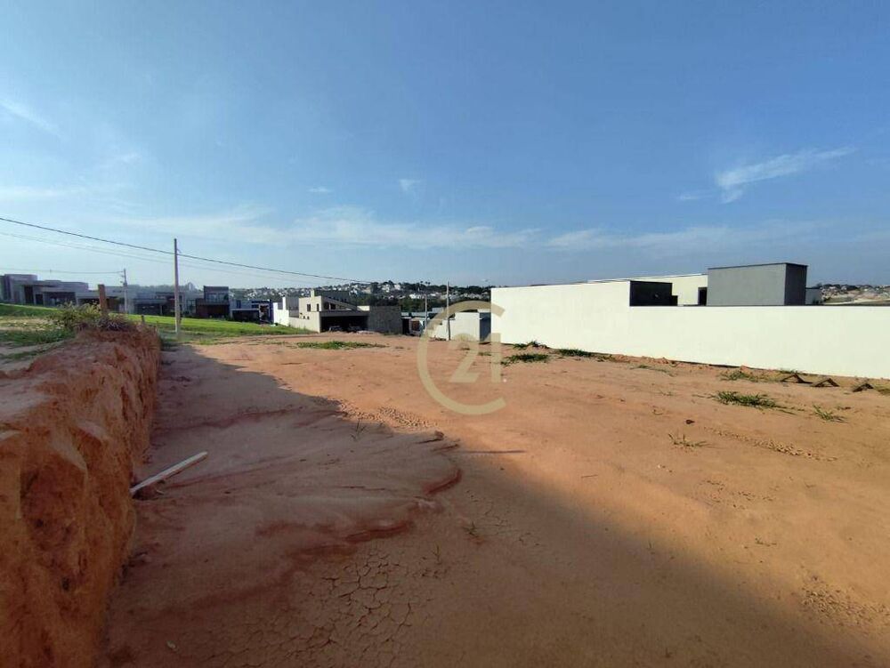 Loteamento e Condomínio, 300 m² - Foto 1