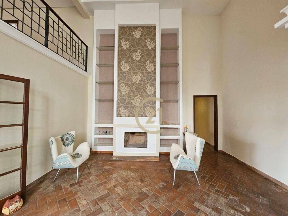 Chácara, 4 quartos, 2820 m² - Foto 1