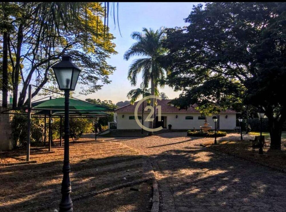 Chácara para alugar com 4 quartos, 690m² - Foto 8