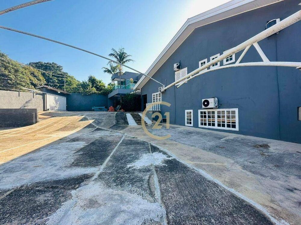 Casa à venda com 10 quartos, 722m² - Foto 10