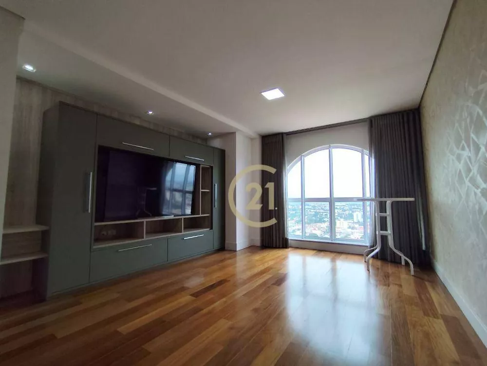 Apartamento à venda e aluguel com 3 quartos, 229m² - Foto 2