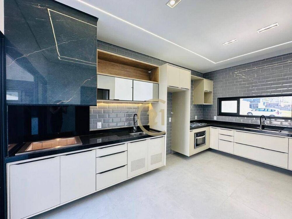 Casa à venda com 3 quartos, 136m² - Foto 3