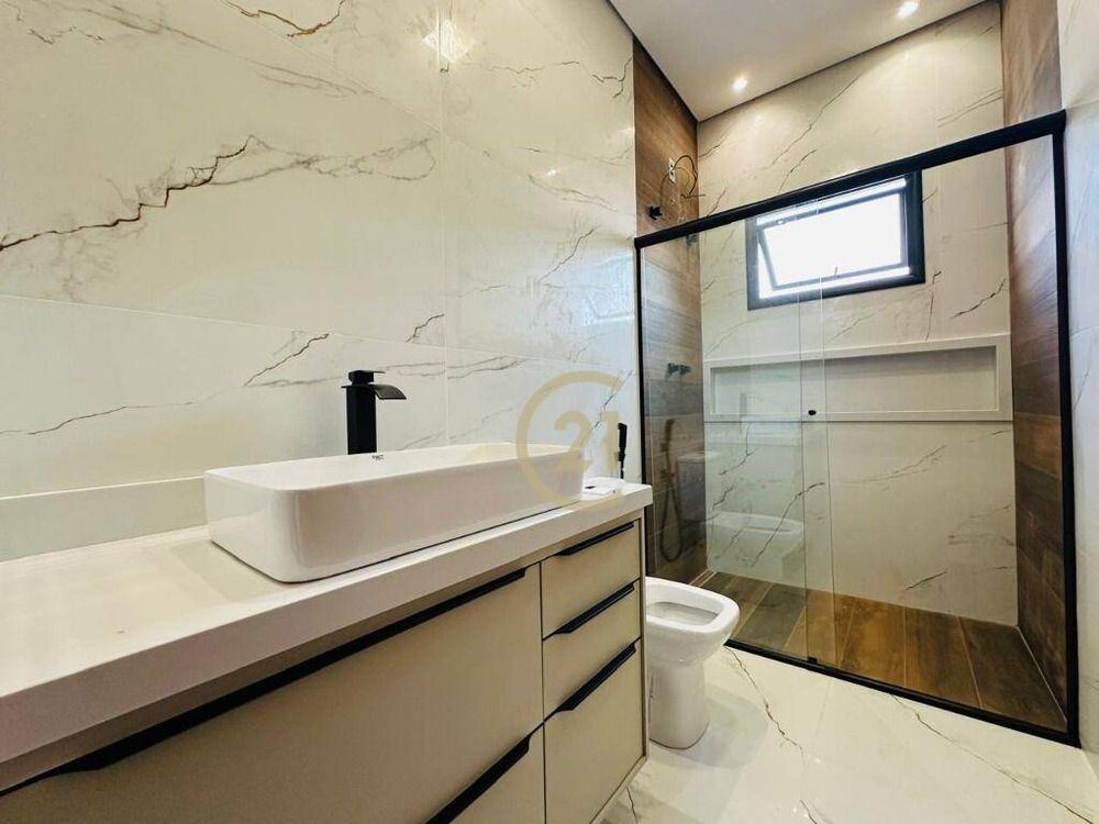 Casa à venda com 3 quartos, 136m² - Foto 8