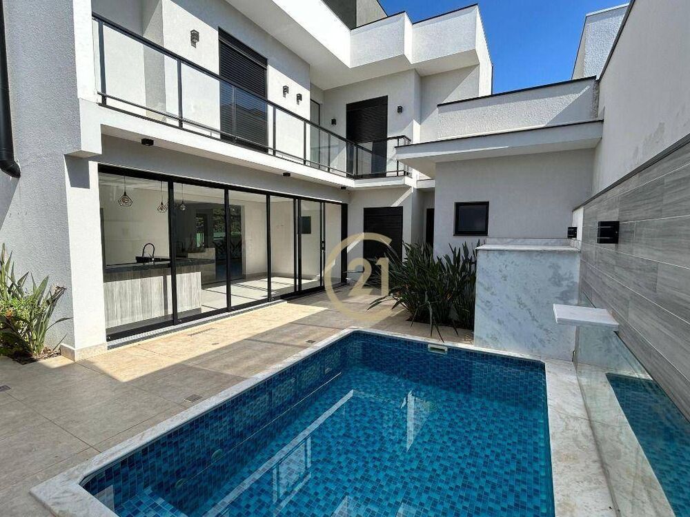 Casa de Condomínio à venda com 4 quartos, 218m² - Foto 1