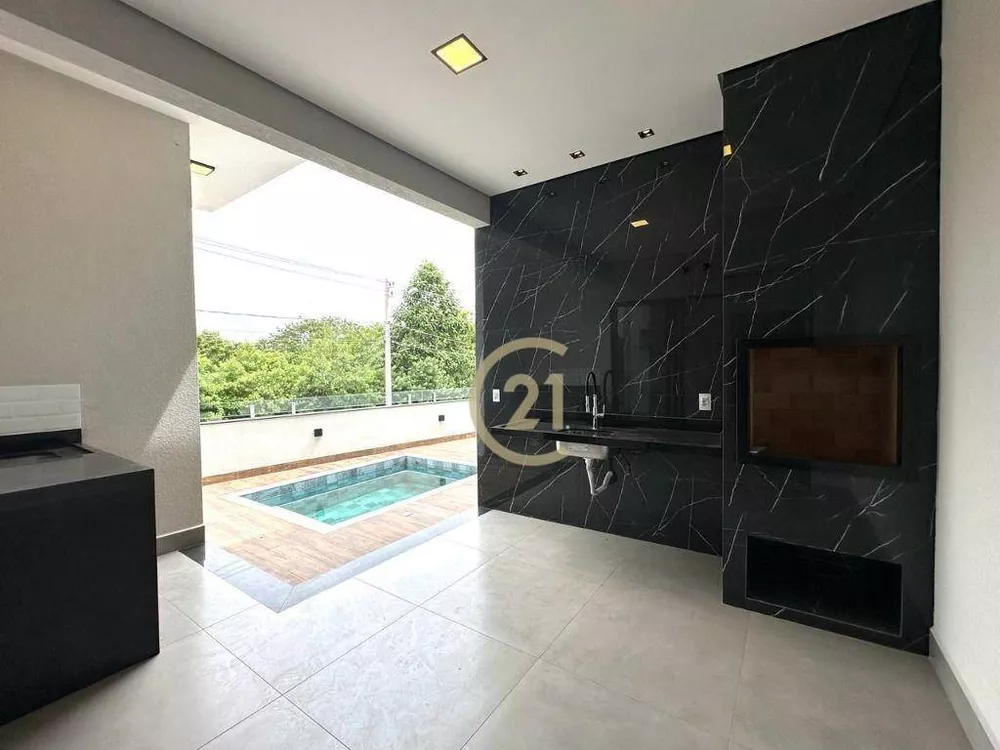 Casa de Condomínio à venda com 3 quartos, 204m² - Foto 2