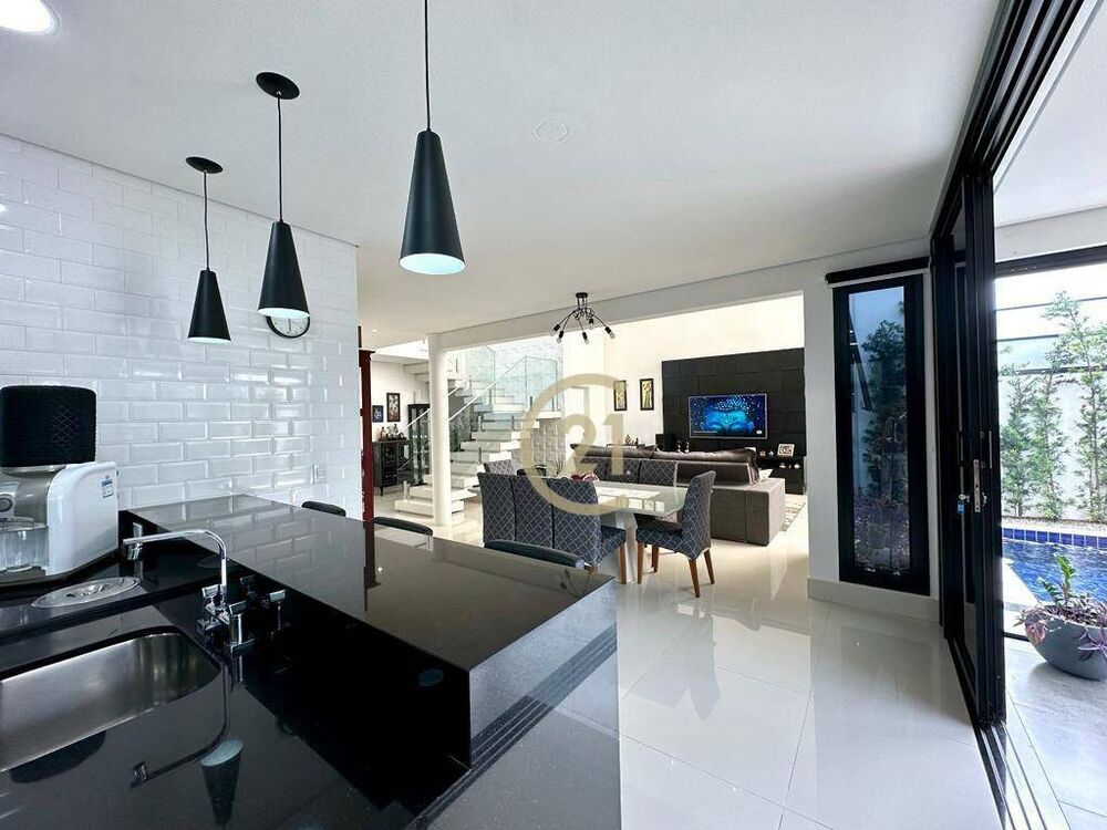 Sobrado, 3 quartos, 279 m² - Foto 5