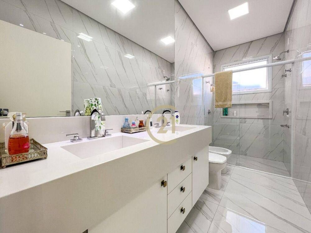 Casa de Condomínio à venda com 4 quartos, 223m² - Foto 7