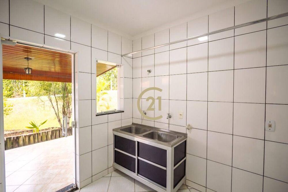 Chácara à venda com 5 quartos, 660m² - Foto 6
