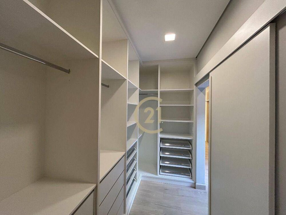 Casa de Condomínio à venda com 3 quartos, 196m² - Foto 4