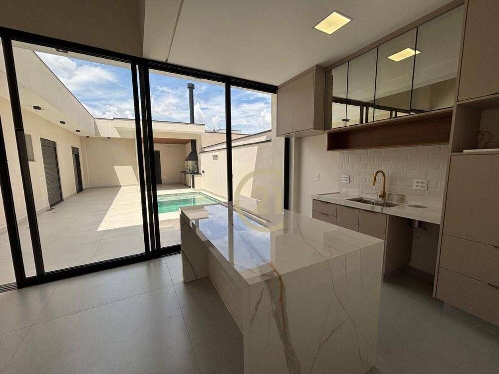 Casa de Condomínio à venda com 3 quartos, 195m² - Foto 3
