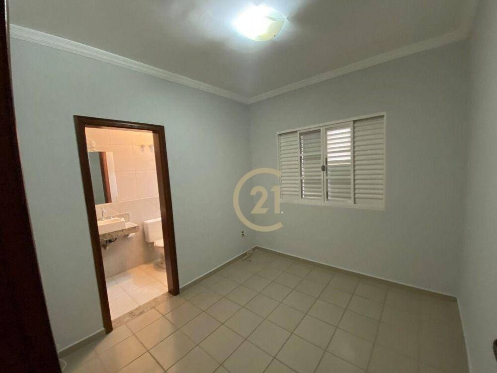 Casa de Condomínio à venda e aluguel com 6 quartos, 290m² - Foto 5