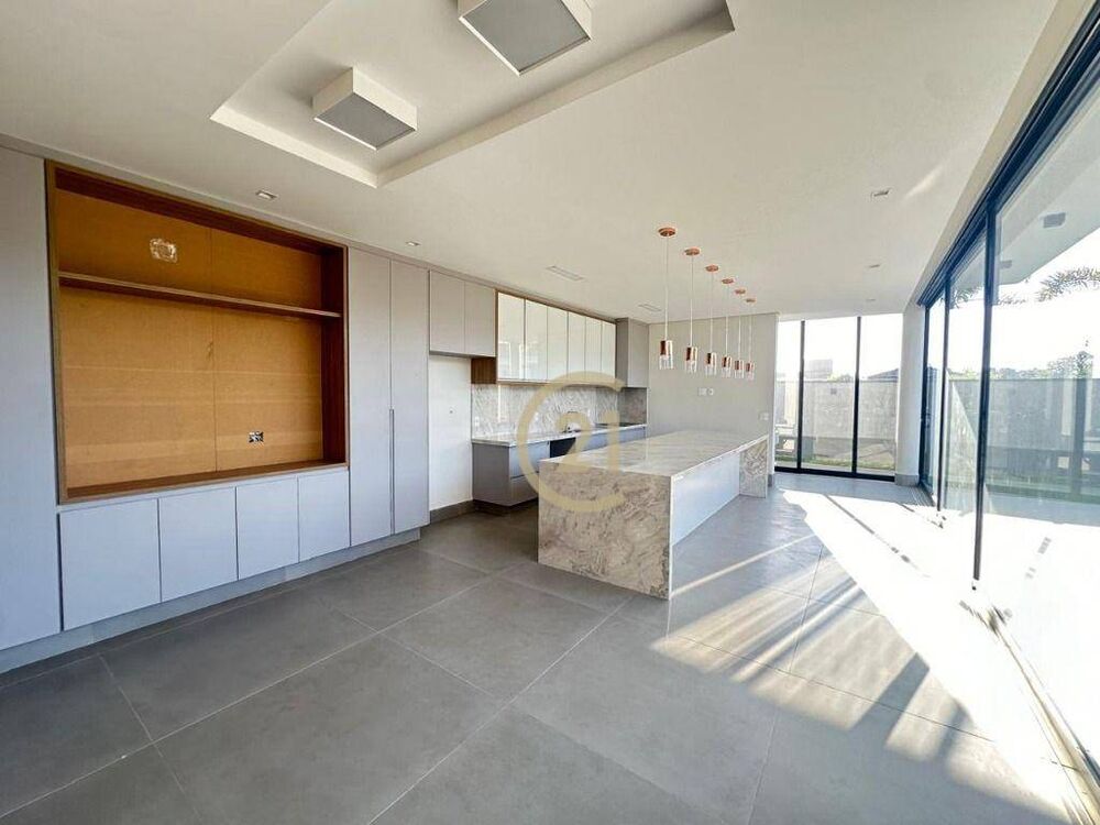 Casa de Condomínio à venda com 5 quartos, 450m² - Foto 1
