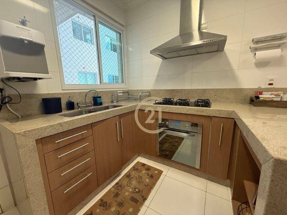 Apartamento à venda com 4 quartos, 188m² - Foto 1