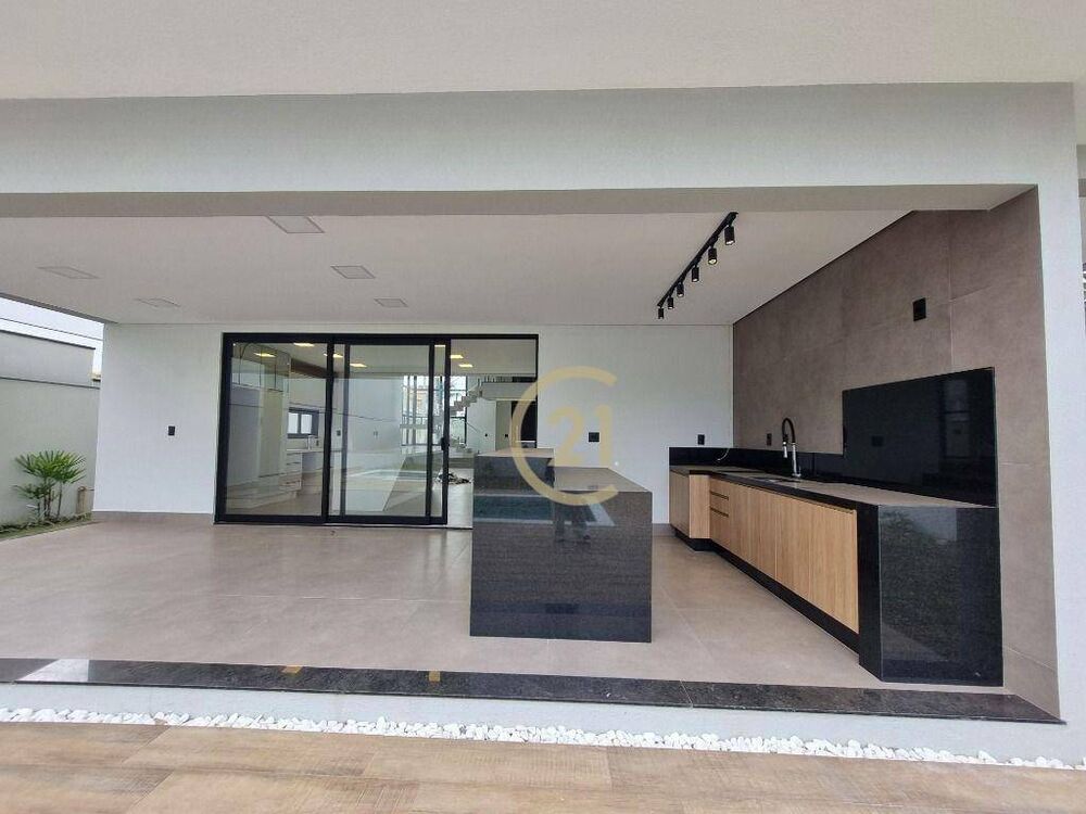 Sobrado à venda com 4 quartos, 271m² - Foto 12