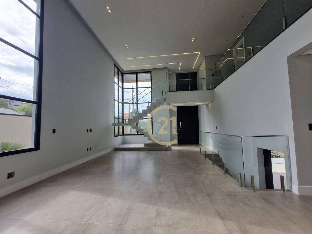 Sobrado à venda com 4 quartos, 271m² - Foto 3