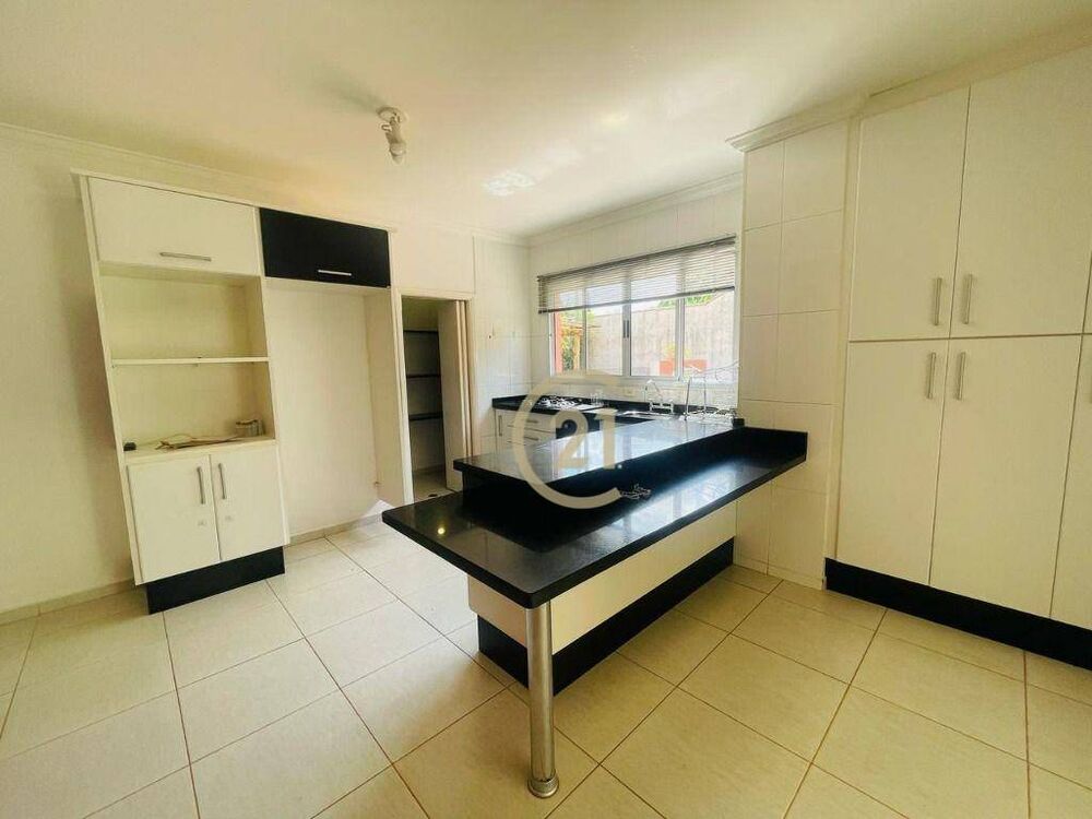 Chácara à venda com 4 quartos, 335m² - Foto 8