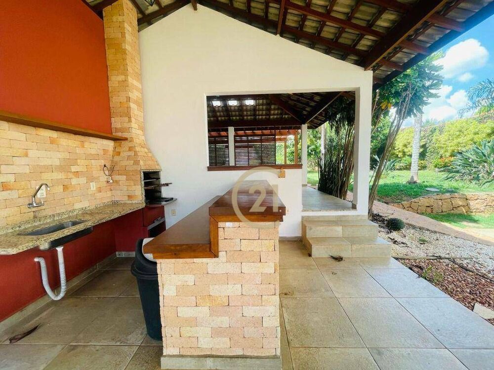 Chácara à venda com 4 quartos, 335m² - Foto 3