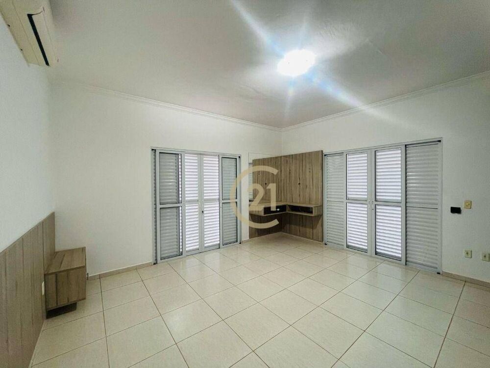 Chácara à venda com 4 quartos, 335m² - Foto 12