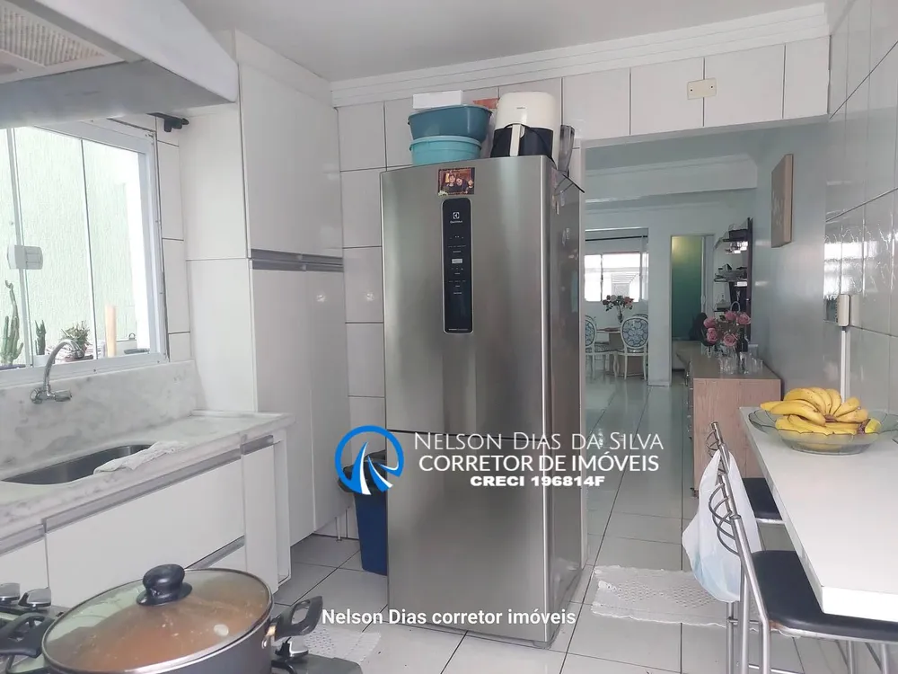 Casa, 4 quartos, 200 m² - Foto 16