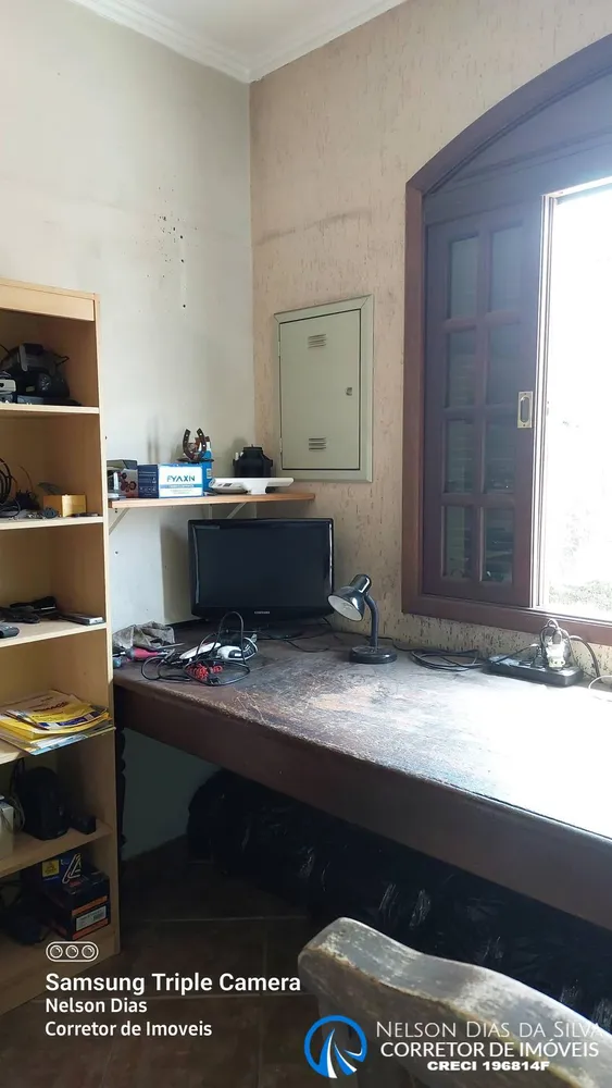 Casa, 4 quartos, 240 m² - Foto 15
