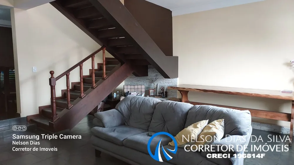 Casa, 4 quartos, 240 m² - Foto 5