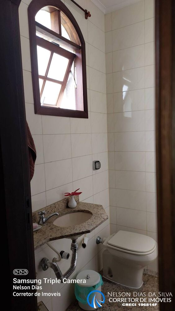 Casa, 4 quartos, 240 m² - Foto 3