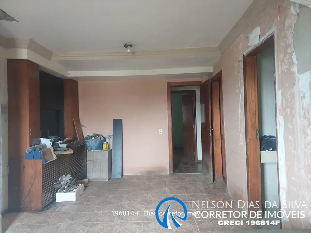 Casa, 5 quartos, 140 m² - Foto 4