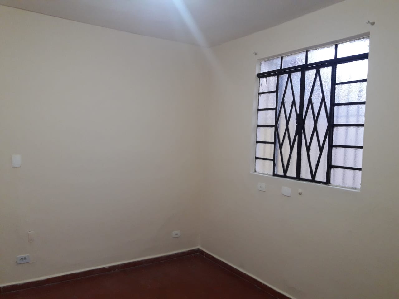 Casa para alugar com 1 quarto, 45m² - Foto 3