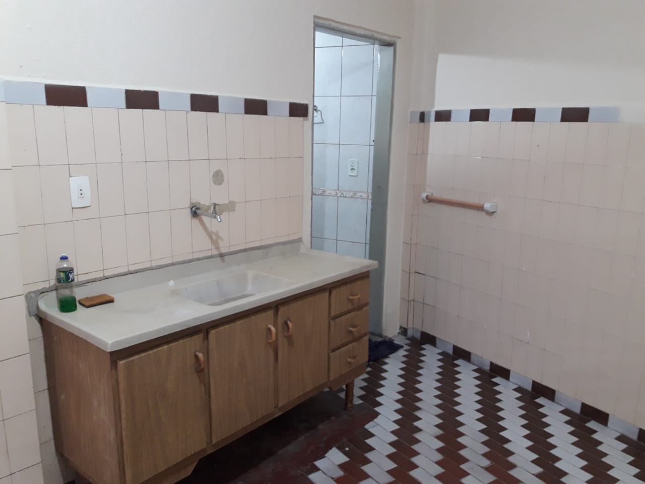 Casa para alugar com 1 quarto, 45m² - Foto 5