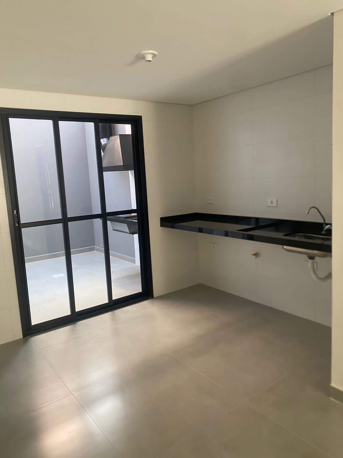 Sobrado à venda com 2 quartos, 108m² - Foto 12