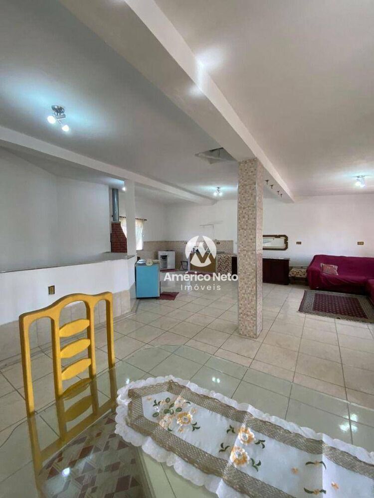 Sobrado, 3 quartos, 200 m² - Foto 1