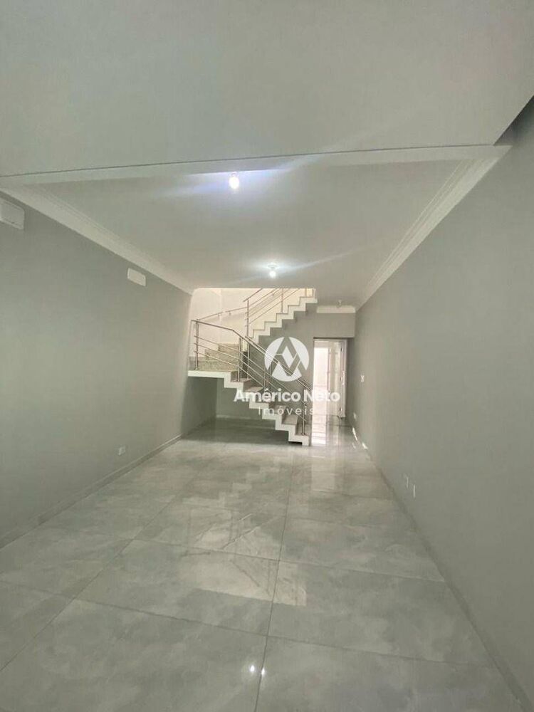 Sobrado, 3 quartos, 175 m² - Foto 1