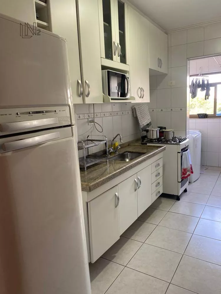 Apartamento à venda com 3 quartos, 96m² - Foto 6