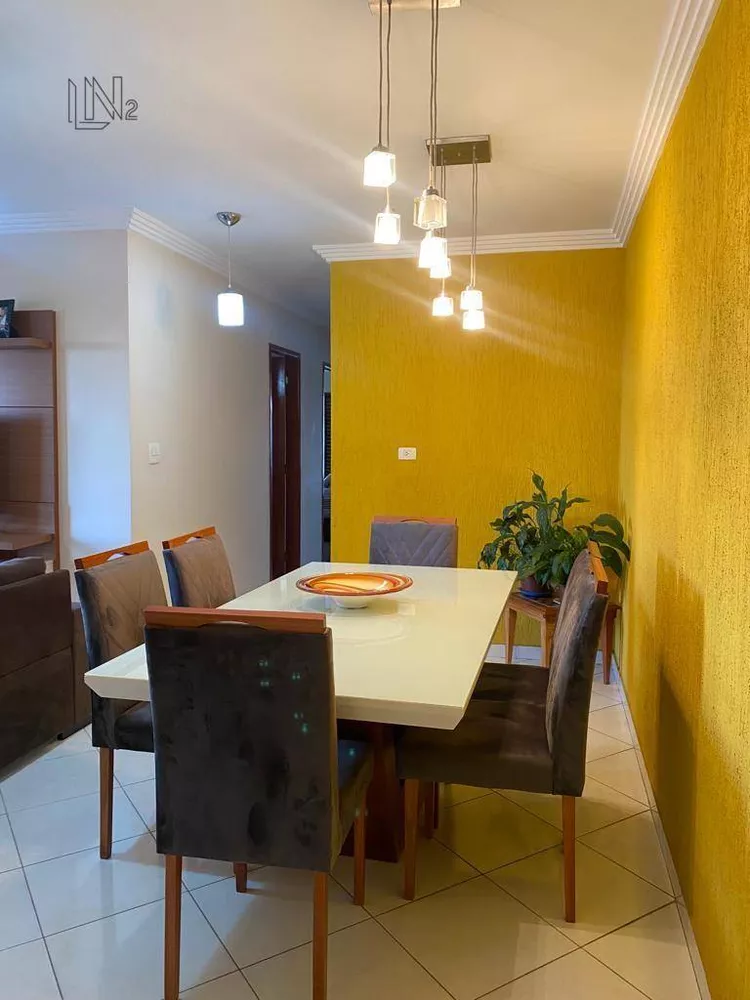 Apartamento à venda com 3 quartos, 96m² - Foto 1