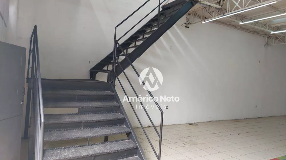 Depósito-Galpão, 571 m² - Foto 1