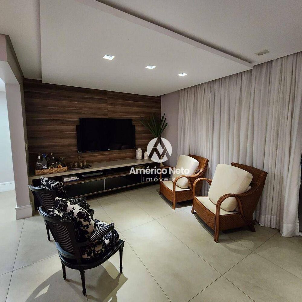 Apartamento, 3 quartos, 140 m² - Foto 1