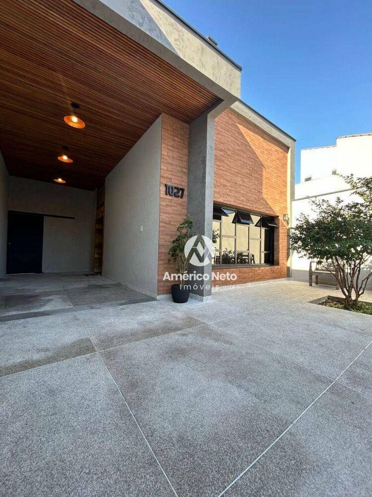 Casa, 4 quartos, 203 m² - Foto 9