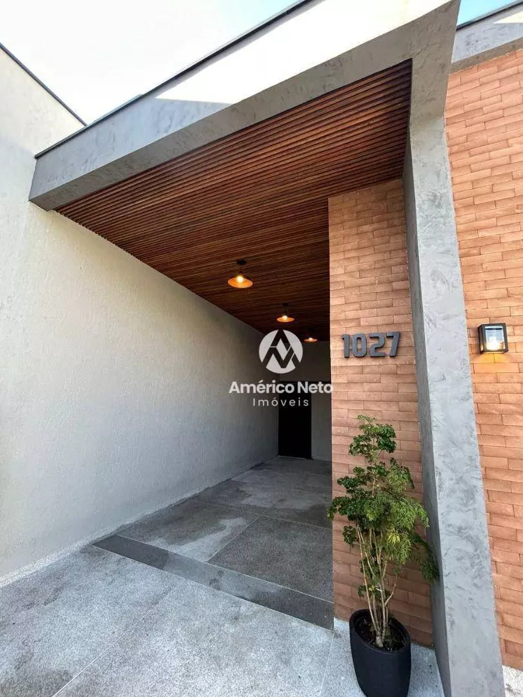 Casa, 4 quartos, 203 m² - Foto 2
