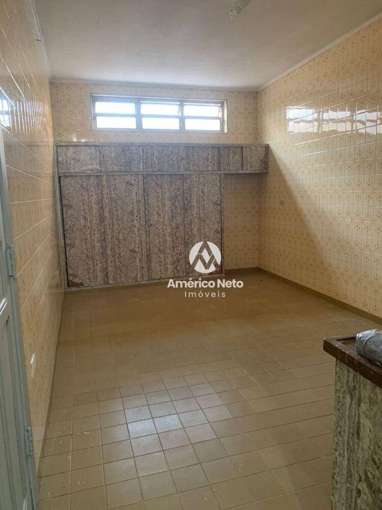 Casa, 2 quartos, 385 m² - Foto 2