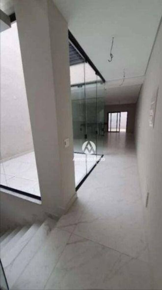 Sobrado, 3 quartos, 220 m² - Foto 2