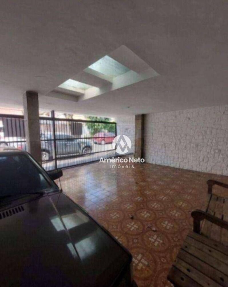 Casa, 4 quartos, 430 m² - Foto 1