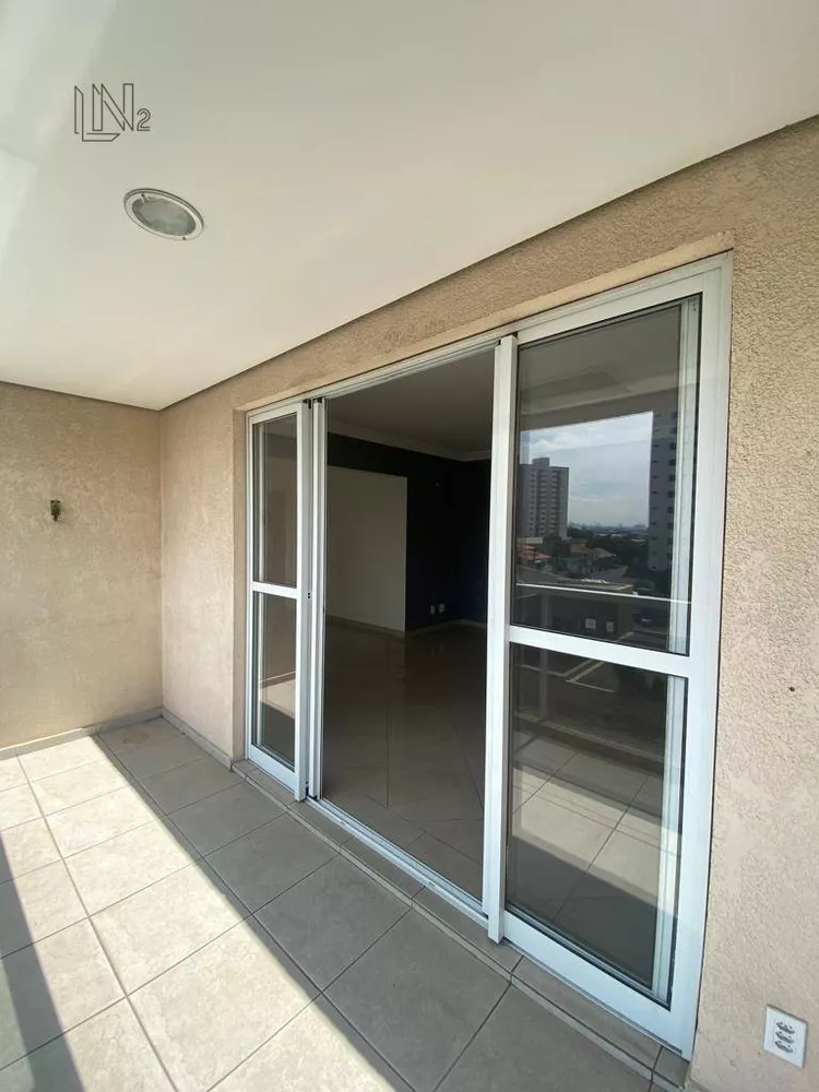 Apartamento, 3 quartos, 121 m² - Foto 2