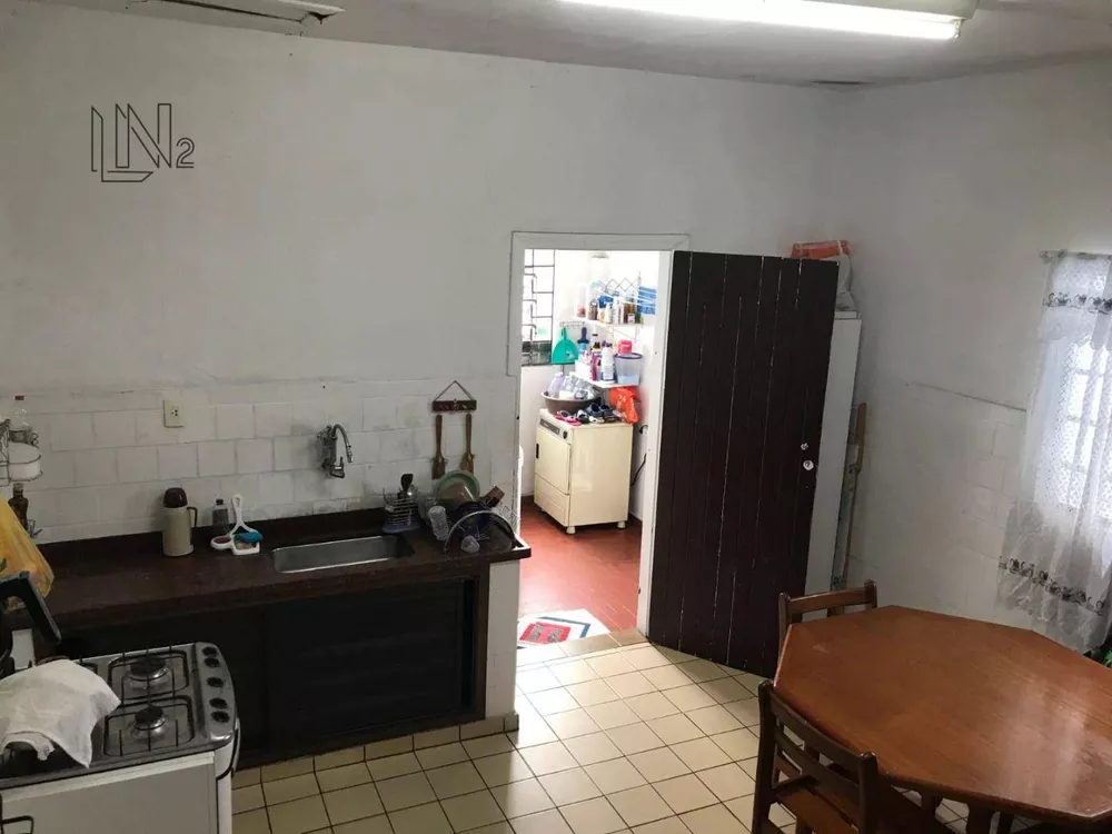 Casa, 2 quartos, 315 m² - Foto 2
